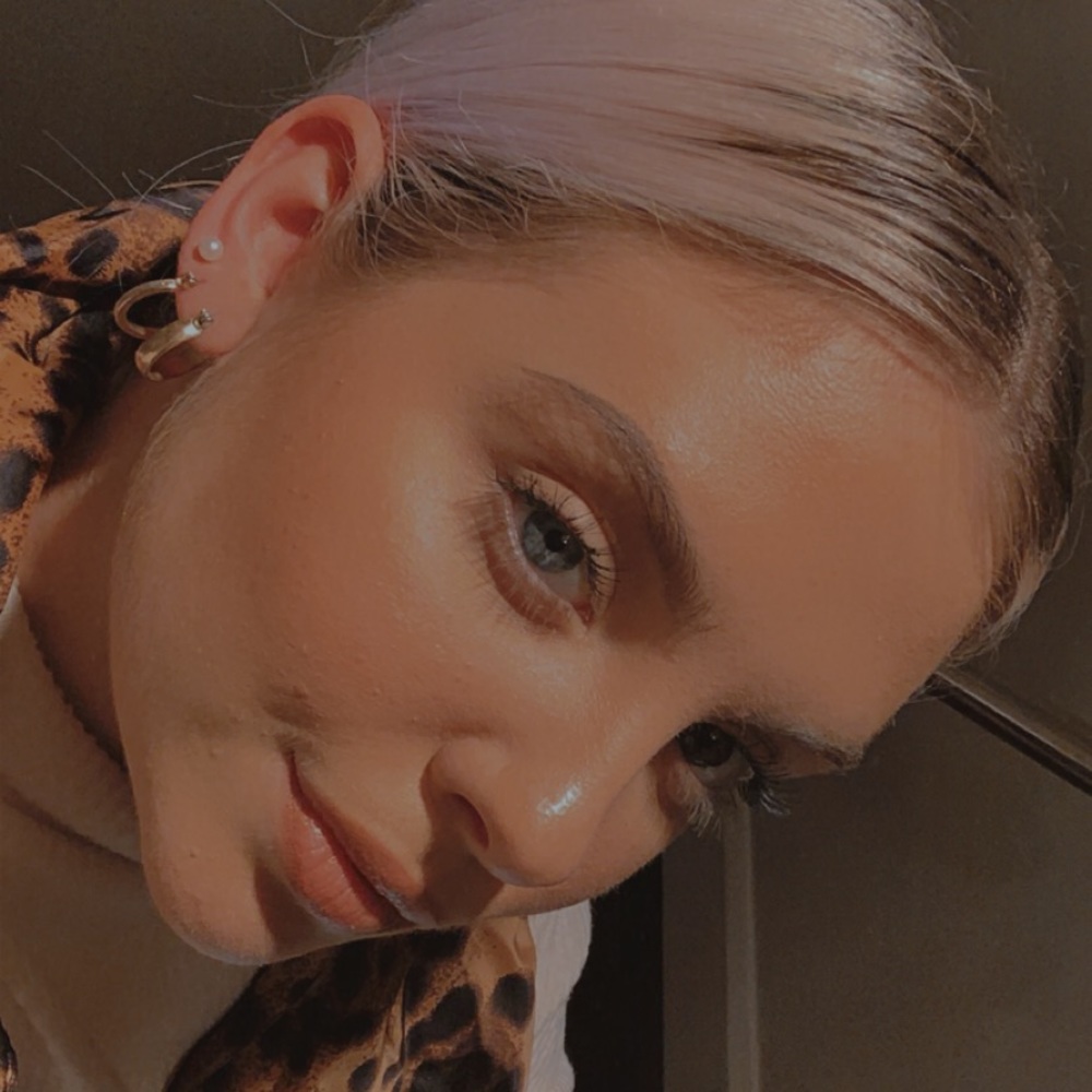 Meet your Posher, Sydney